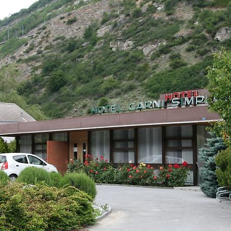 Hotel Garni Simplon Brigerbad Екстер'єр фото